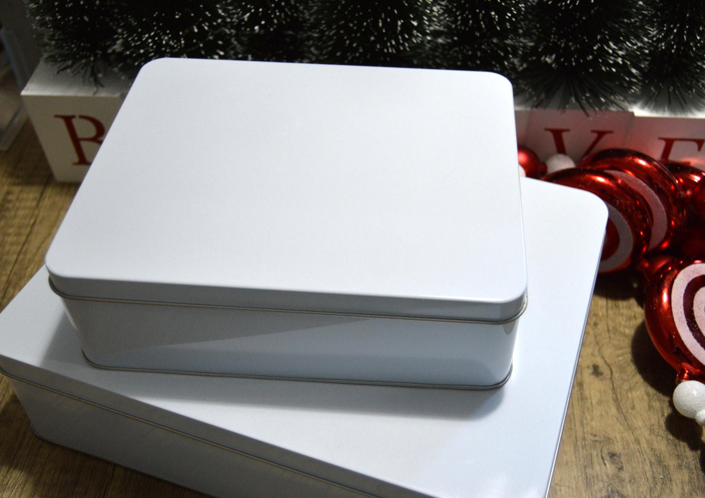 Personalised Biscuit cookie tin for treats, goodies snacks biscuits, storage, hand drawn design, Christmas, birthday, any occasion