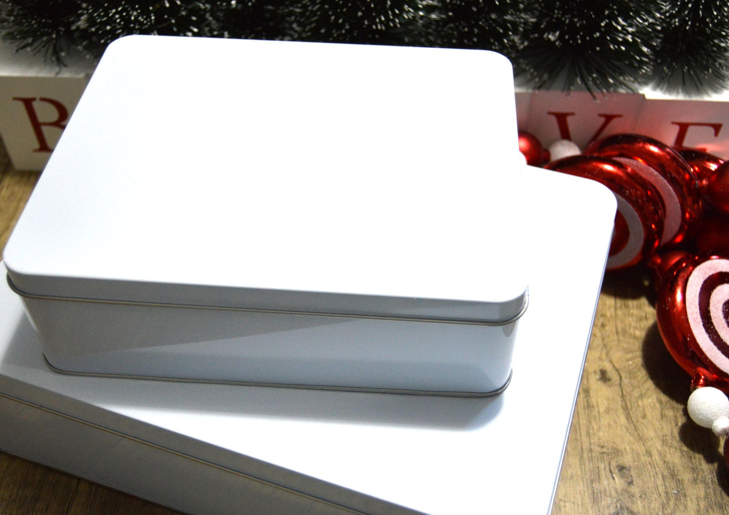 Personalised Biscuit cookie tin for treats, goodies snacks biscuits, storage, hand drawn design, Christmas, birthday, any occasion