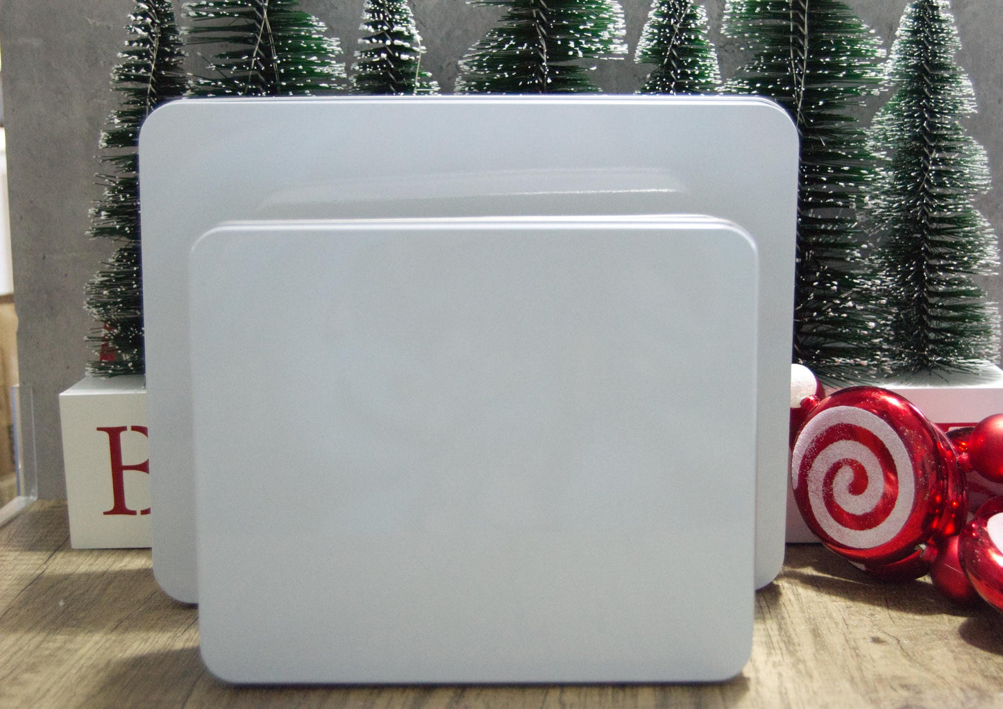 Personalised Hand drawn Highland cows designed biscuit treat tin. Mother's day Nanny Nanna cookie bake box gift Large tin